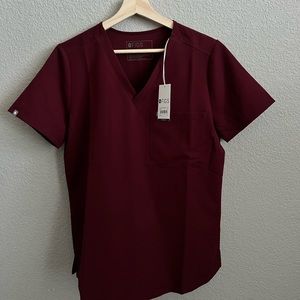 FIGS set - scrub top and bottom